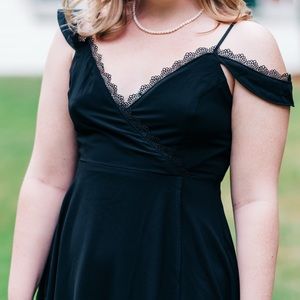 M - lulus little black dress worn once